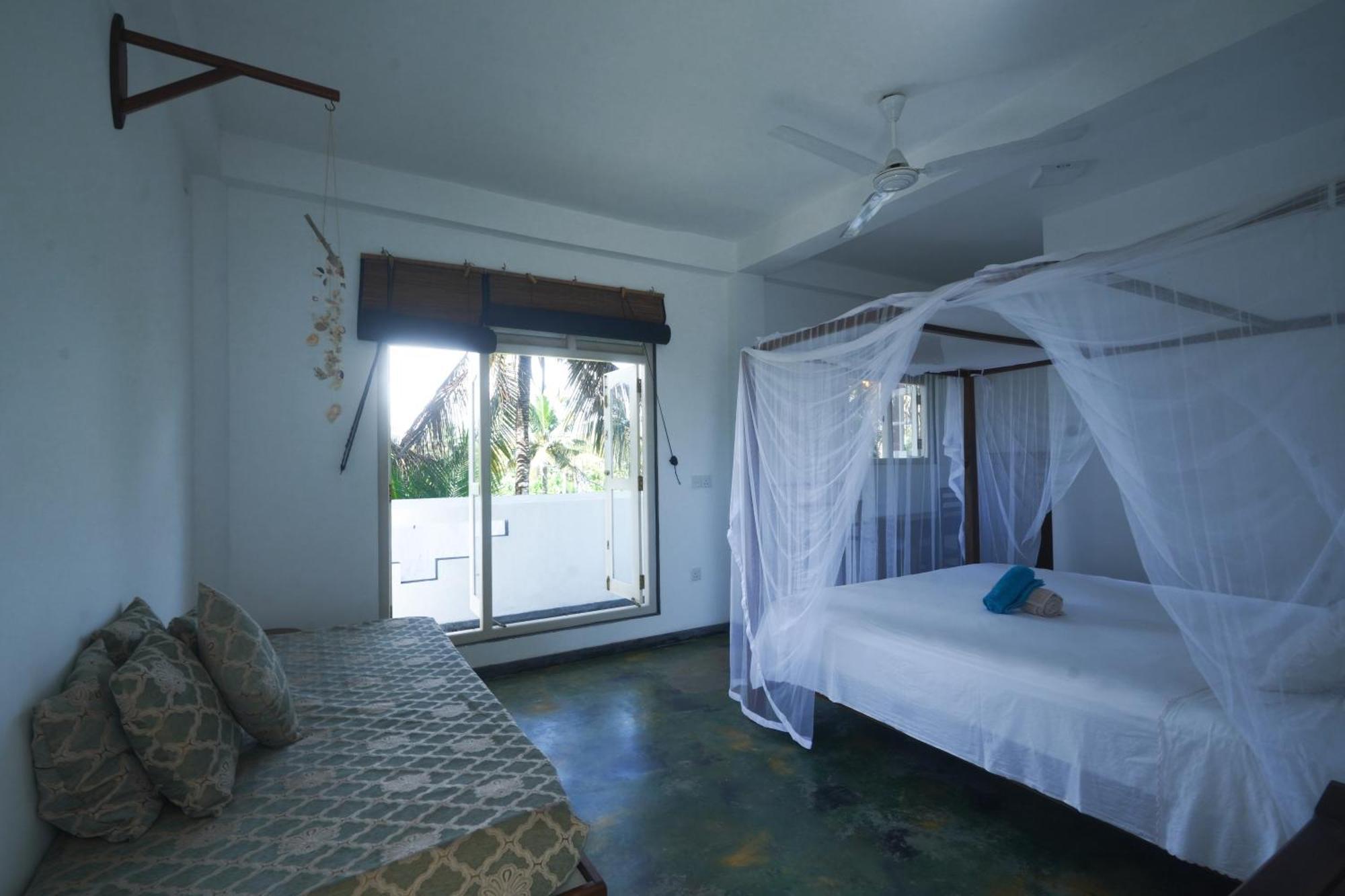 Casa Tharin Madiha Bed and Breakfast Matara Buitenkant foto
