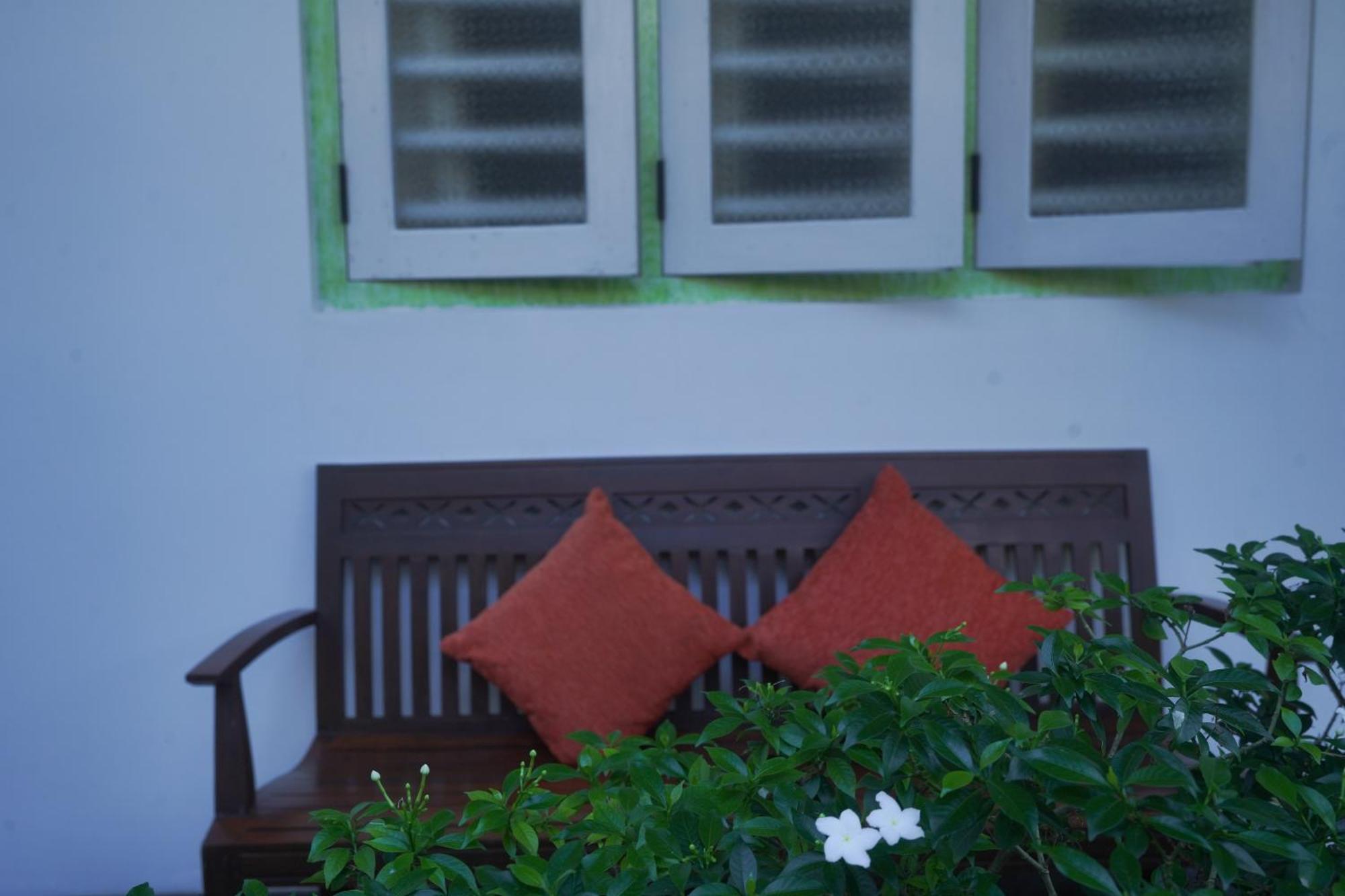 Casa Tharin Madiha Bed and Breakfast Matara Buitenkant foto