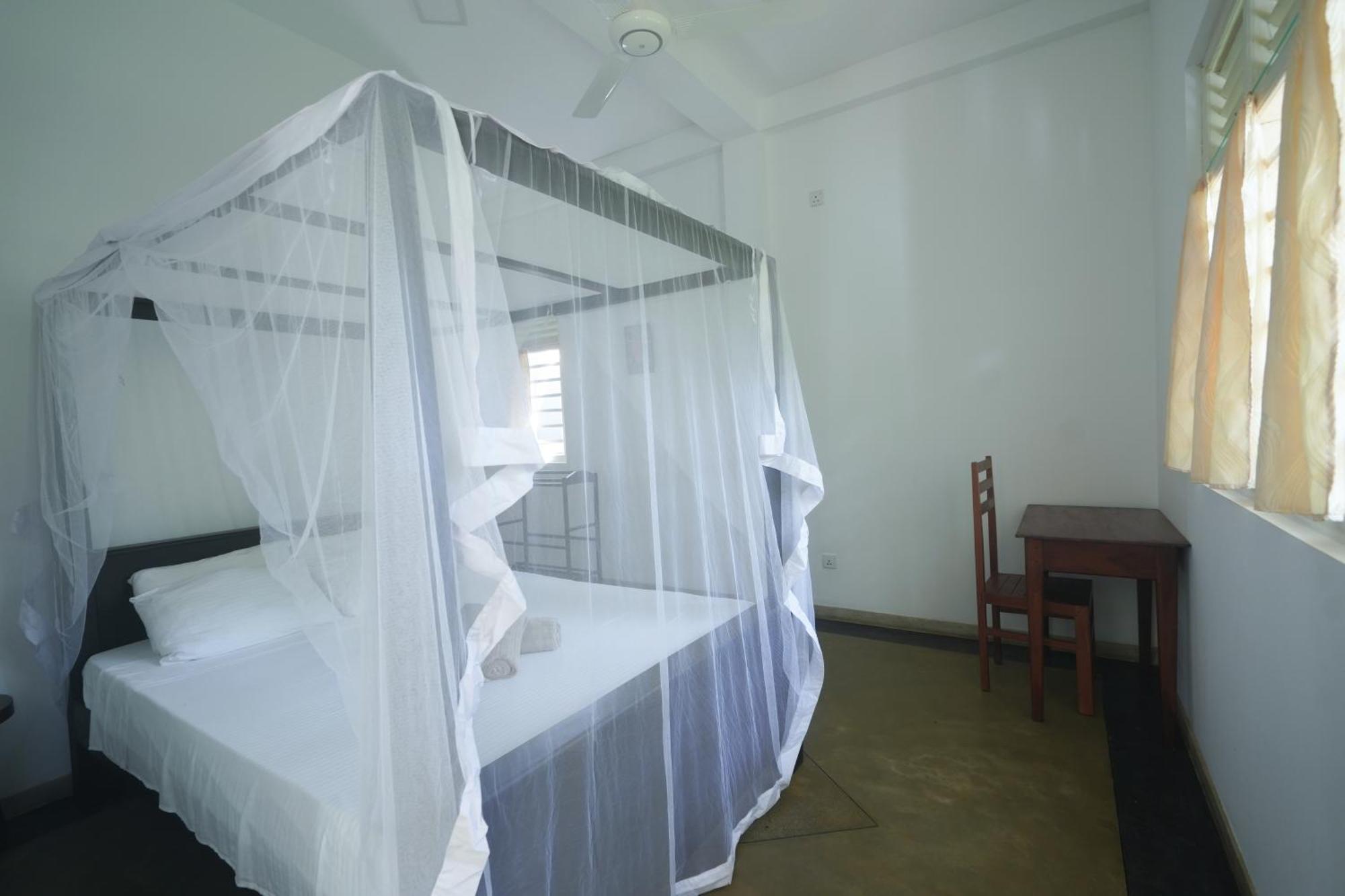 Casa Tharin Madiha Bed and Breakfast Matara Buitenkant foto