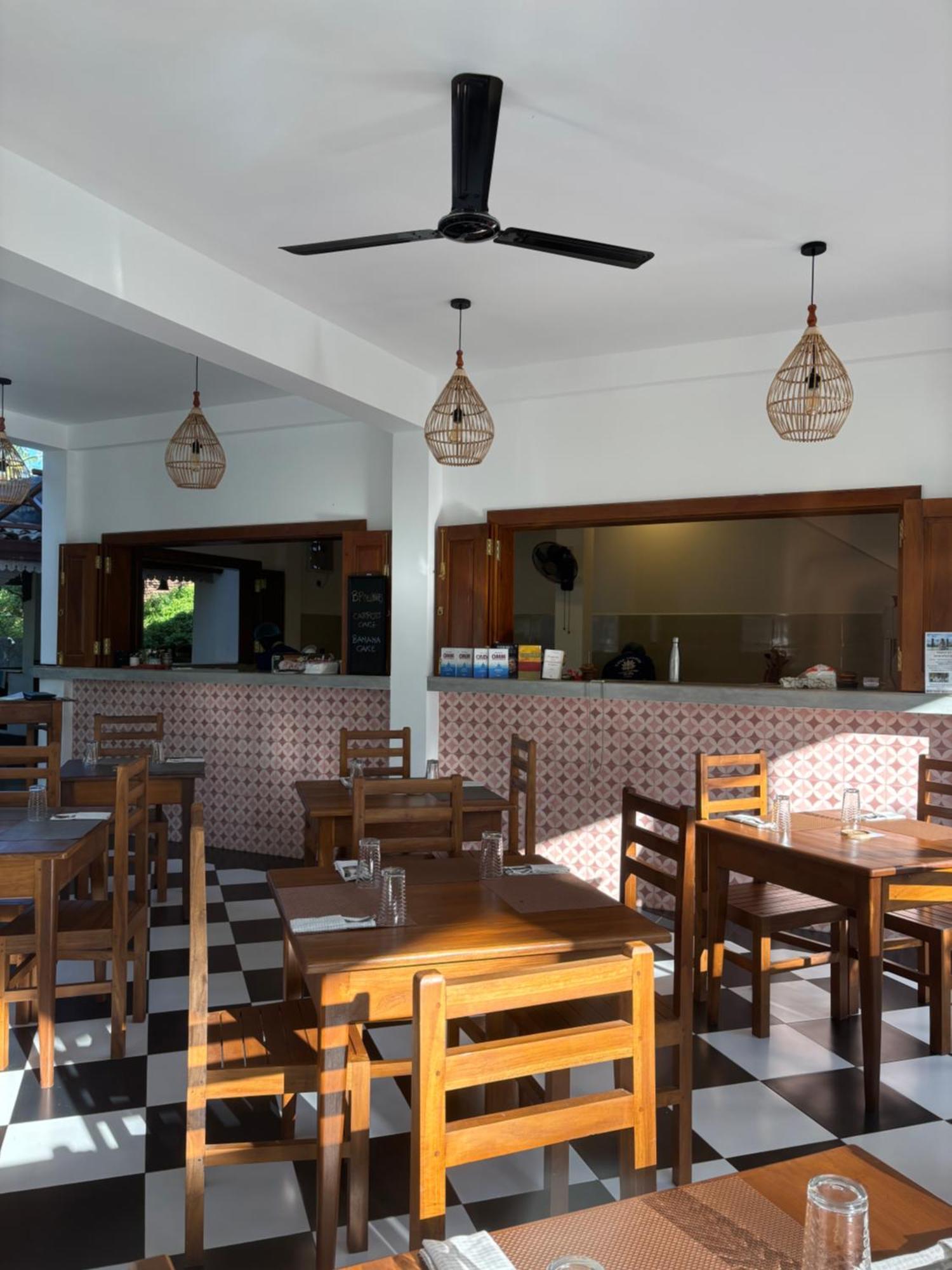 Casa Tharin Madiha Bed and Breakfast Matara Buitenkant foto