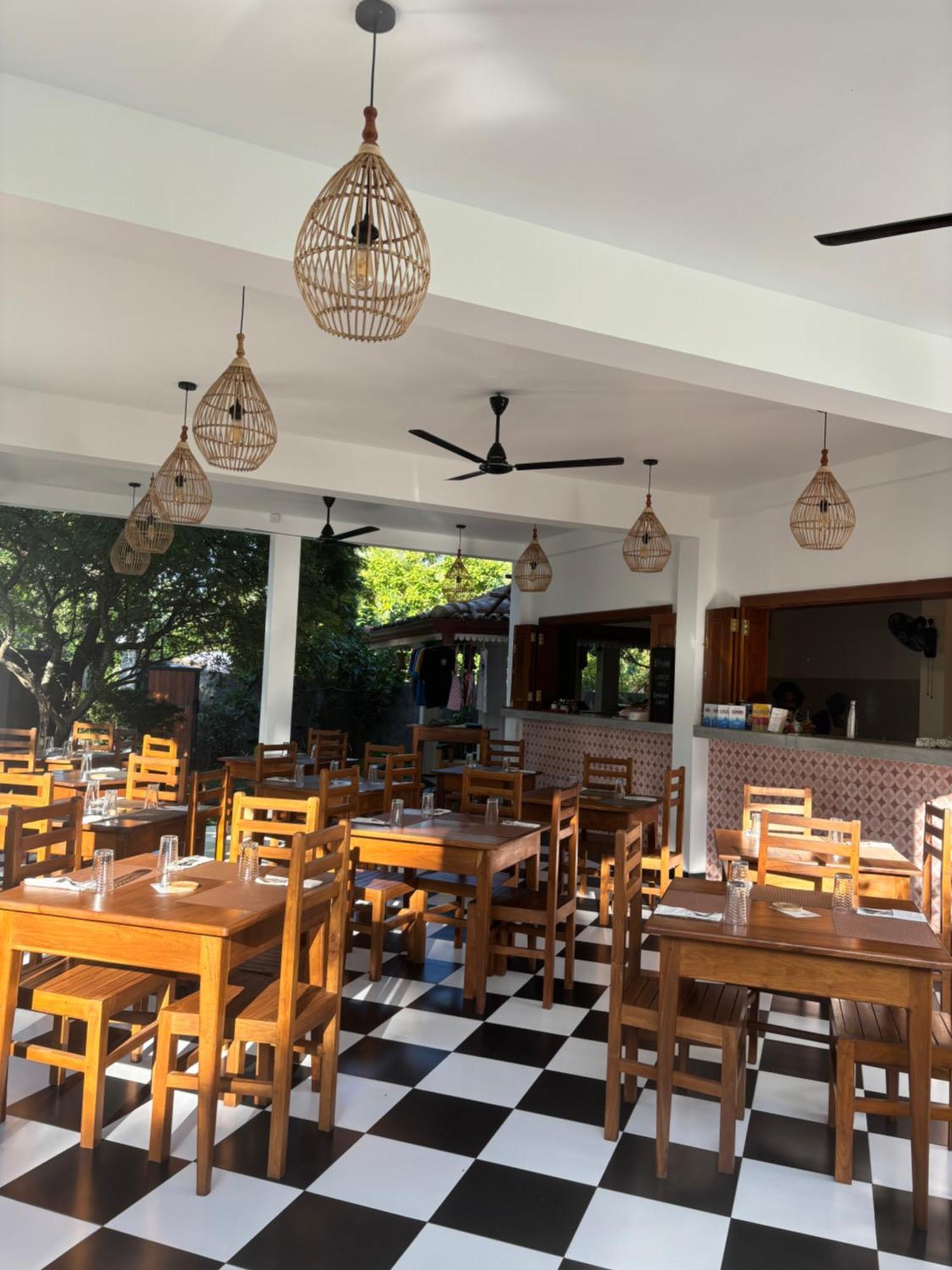 Casa Tharin Madiha Bed and Breakfast Matara Buitenkant foto